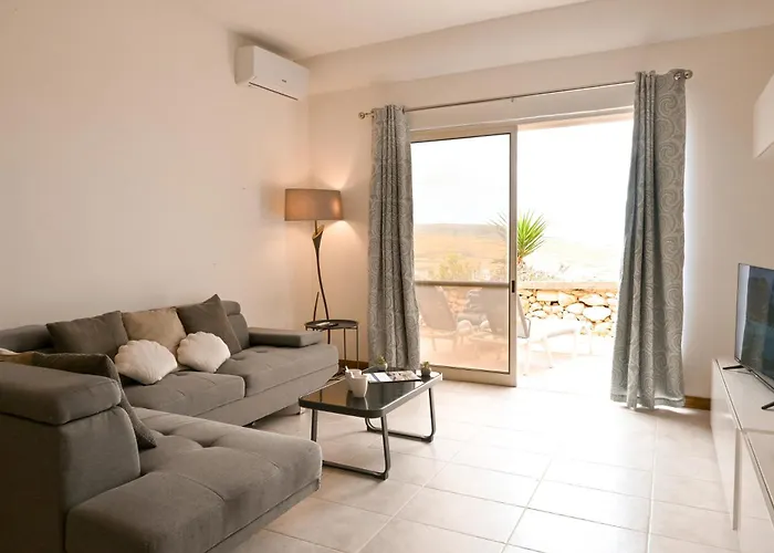 Sea & Valley Views Zebbug Gozo - Happy