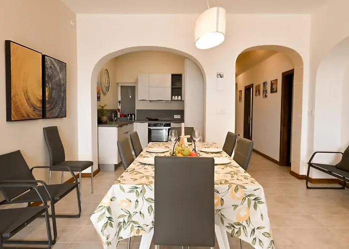 Apartament Sea & Valley Views Zebbug Gozo - Happy *