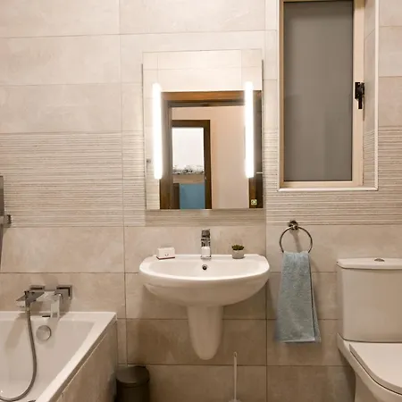 Sea & Valley Views Zebbug Gozo - Happy Apartment